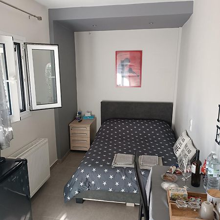 Giorgos Studio Trikala Eksteriør bilde